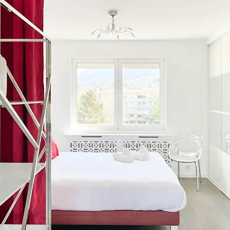 Penthouse Vue Incroyable Et Montagnes *